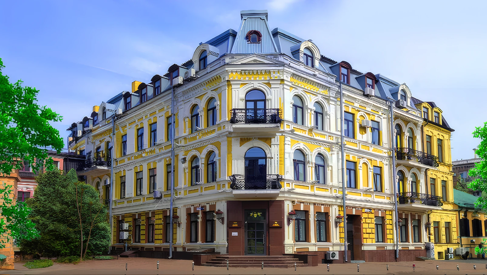 Будівля STEP School на Подолі